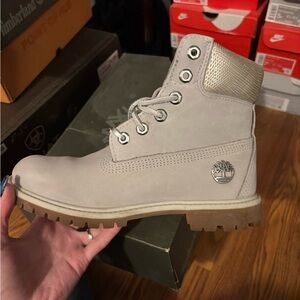 Women’s timberland boots